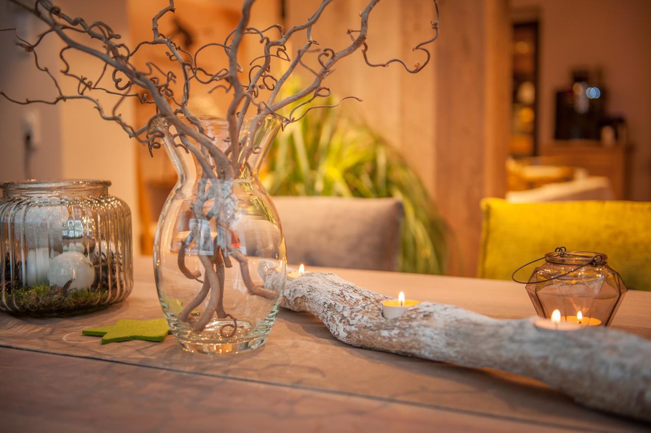 Quality Hosts Arlberg - Laerchenhof Appartement Sankt Anton am Arlberg Buitenkant foto