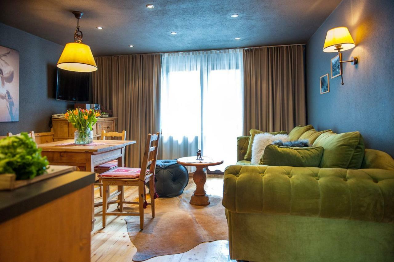Quality Hosts Arlberg - Laerchenhof Appartement Sankt Anton am Arlberg Buitenkant foto