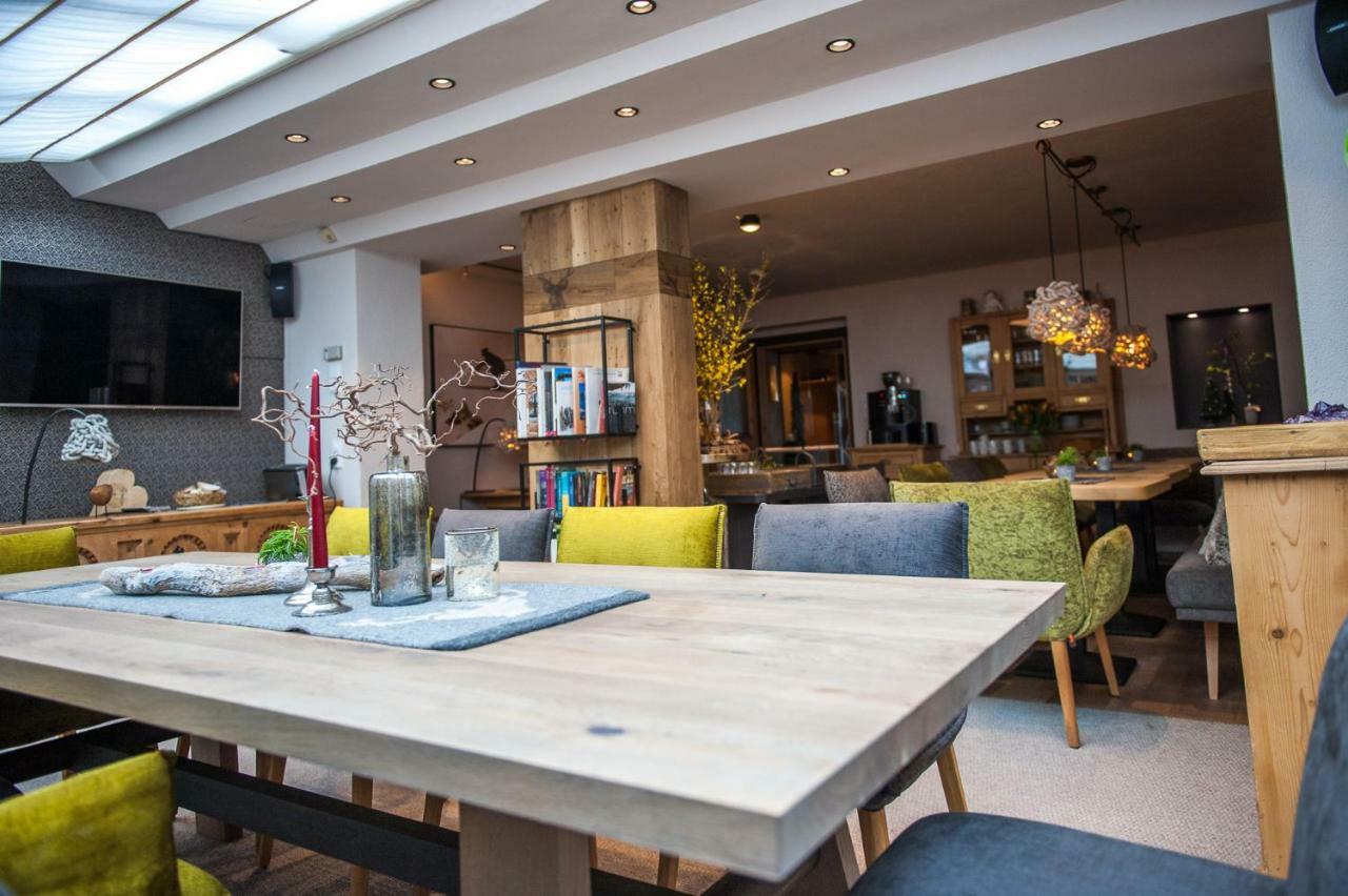 Quality Hosts Arlberg - Laerchenhof Appartement Sankt Anton am Arlberg Buitenkant foto